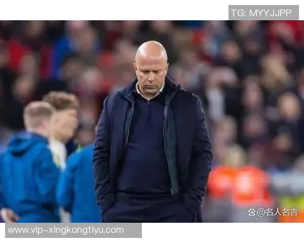 迪福分析认为埃基蒂克更适合担任红军9号位超越伊萨克