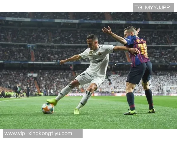 普理查德半场表现活跃贡献13分还抢下3个前场板送出4次助攻