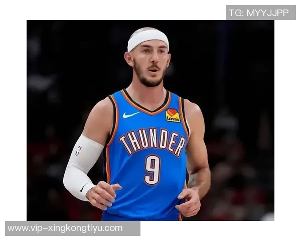 亚历山大关键时刻表现惊艳科尔战术失误让斯潘塞替补上场 亚历山大关键时刻表现惊艳科尔战术失误让斯潘塞替补上场