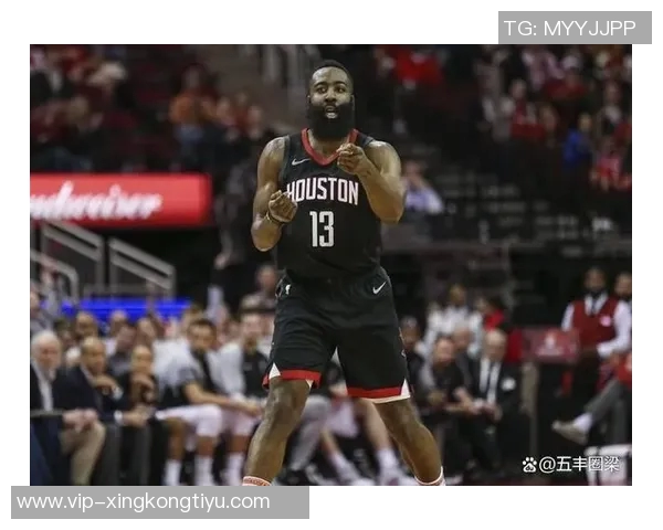 哈登生涯得分突破28000成NBA历史第三位后卫仅次于科比和乔丹 哈登生涯得分突破28000成NBA历史第三位后卫仅次于科比和乔丹