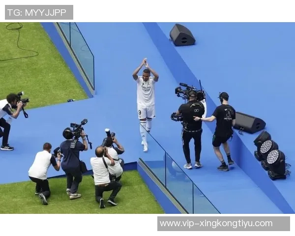 姆巴佩与巴黎圣日耳曼纠纷案引发数亿欧索赔律师分析阵仗庞大时间漫长