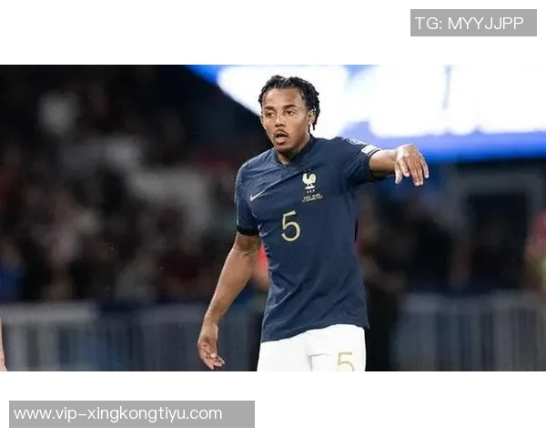 里昂有意租借切尔西后卫迪萨西双方已展开接触