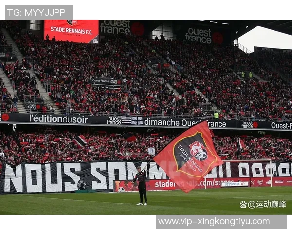 拜仁大巴遇交通堵塞对阵门兴比赛或将延迟十五分钟开球