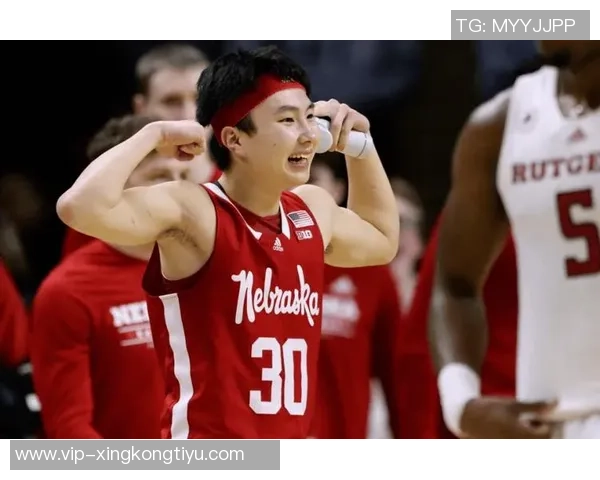 富永启生三分球表现不佳两场仅中两球目标命中率争取提升至五成