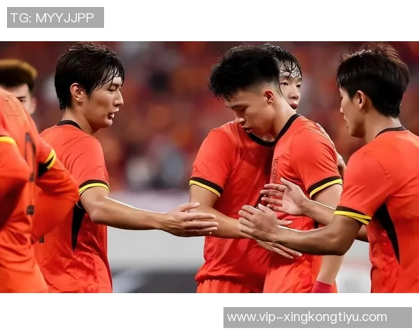 泰国U23球员詹森因飞踹被停赛两场将缺席与国足的较量